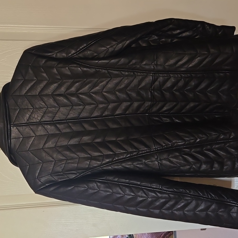 Worthington Genuine Lambskin Black Quilted Leather Jacket - SMALL - Picture 5 of 9